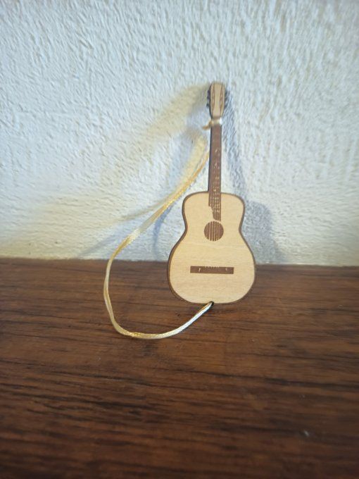 guitare pour lutin (sèche ou électrique)