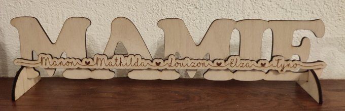 Mot "MAMIE"